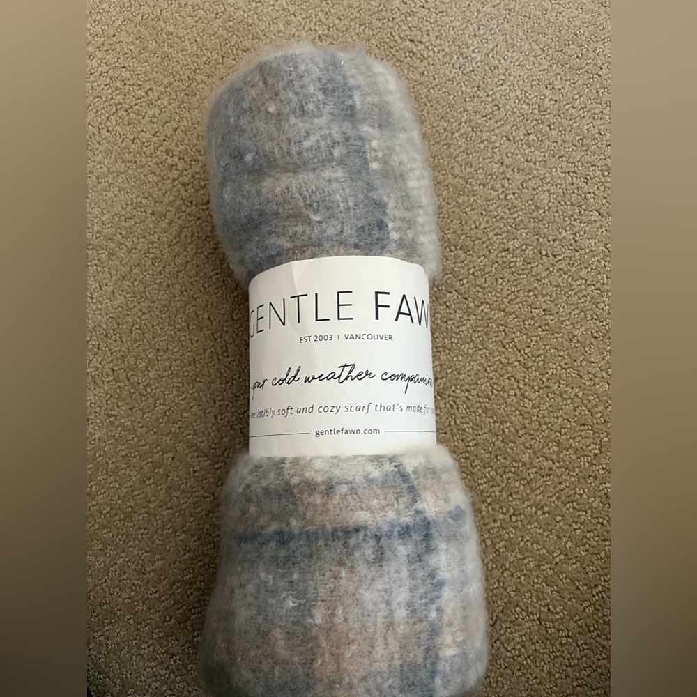 Gentle Fawn plaid scarf